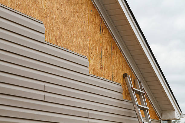 Professional Wood Siding technician working in Bessemer City, NC